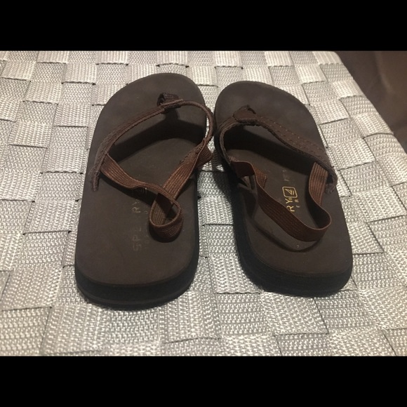 Boys Sperry Flip Flips.  Size 10. - Picture 3 of 4